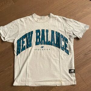 T-Shirt Baggy New Balance